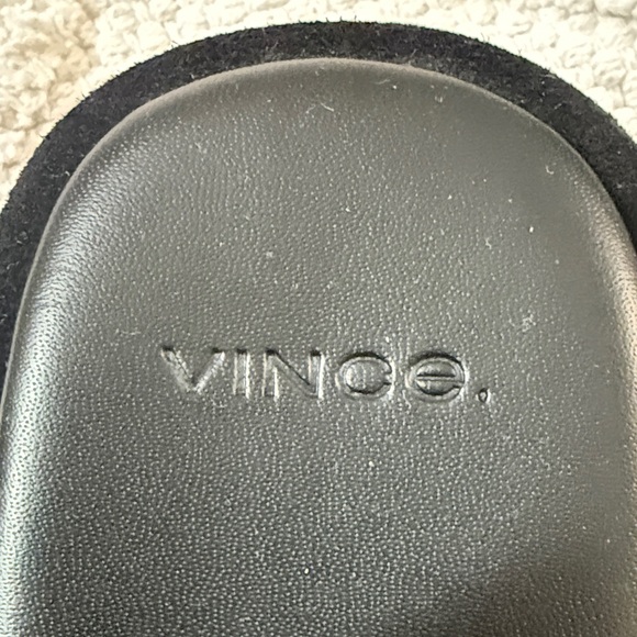 Vince Women's Heloise Ankle Strap Platform Black Leather Sandals - Brand New - Picture 2 of 6